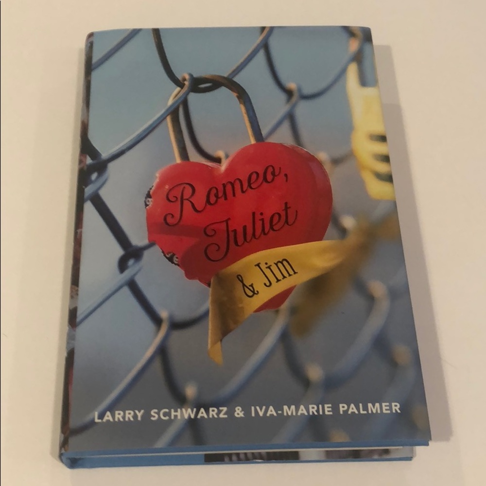 5/$25 Romeo,Juliet & Jim Book